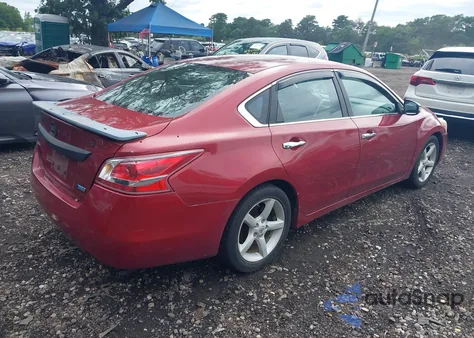 2013 Nissan Altima 2.5 S z USA, uszkodzony, nr VIN 1N4AL3AP6DC179566